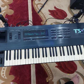 Ensoniq Ts 10