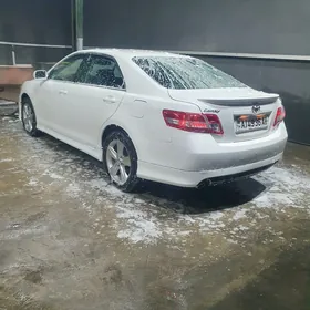 Toyota Camry 2010