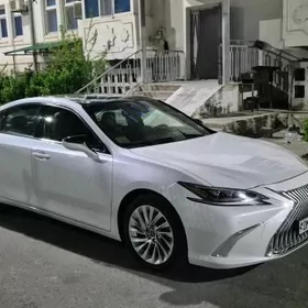 Lexus ES 350 2020