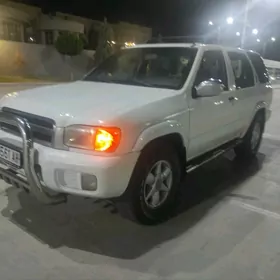 Nissan Pathfinder 2001