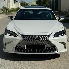 Lexus ES 350 2019