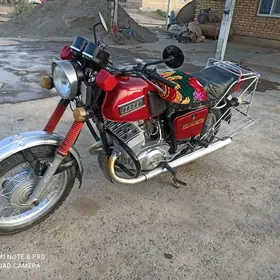 Iž Ýupiter 2002