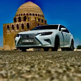 Lexus ES 350 2017
