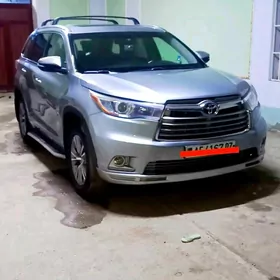 Toyota Highlander 2015