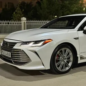 Toyota Avalon 2020