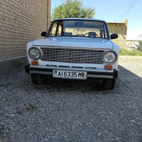 Lada 2104 1983