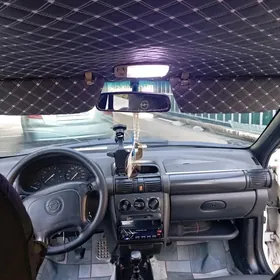 Opel Vita 1996