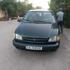 Toyota Sienna 2000
