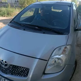 Toyota Yaris 2007