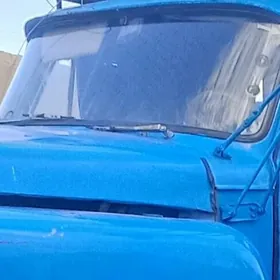 Gaz 52 1987