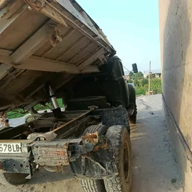 Zil 130 1990
