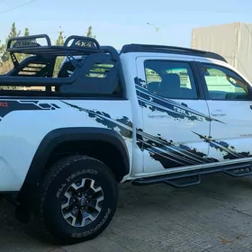 Toyota Tacoma 2021