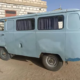 UAZ 452 1999