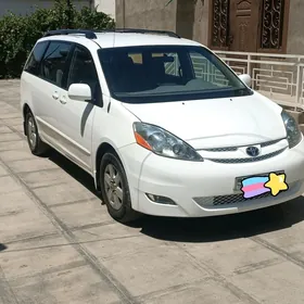 Toyota Sienna 2007