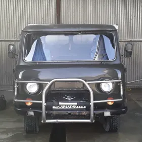 UAZ 2206 1987