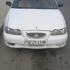 Hyundai Sonata 1998