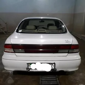 Nissan Maxima 1998