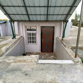 Mir7 160m² 8kom satlyk podwal