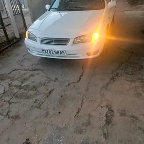 Toyota Camry 1999