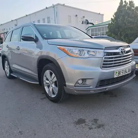 Toyota Highlander 2015