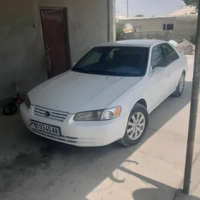 Toyota Camry 1998