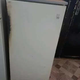 haladilnik халадилник