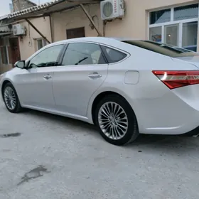 Toyota Avalon 2013