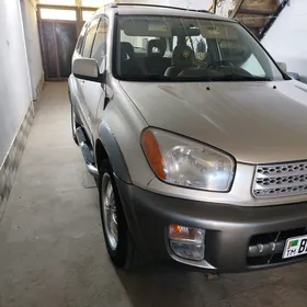 Toyota RAV4 2001