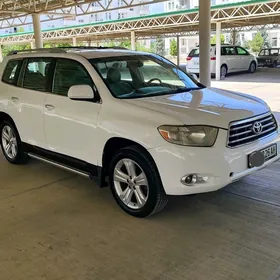 Toyota Highlander 2010