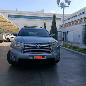 Toyota Highlander 2016