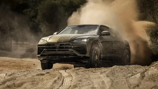 Электрификация Urus откладывается: Lamborghini изменила планы
