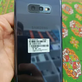 Samsung s10e