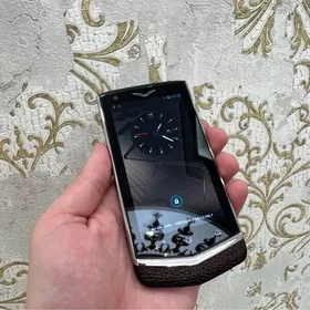 Vertu Constellation V