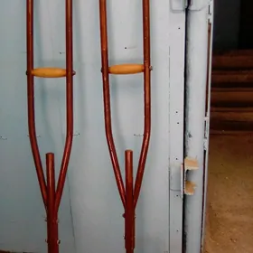 костыли