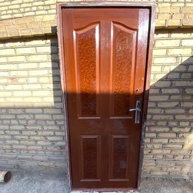 daşky gapy stol