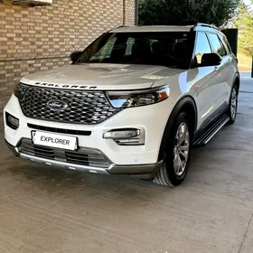 Ford Explorer 2020