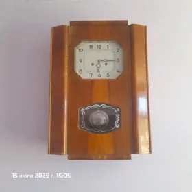 Настенные Советские часы