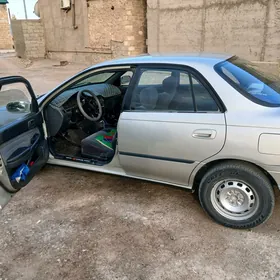 Toyota Carina 1995