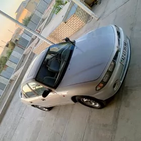 Mitsubishi Galant 1996