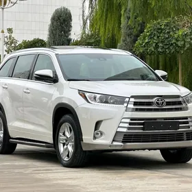 Toyota Highlander 2018