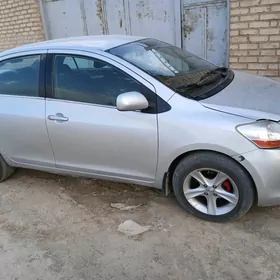 Toyota Yaris 2007