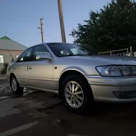 Toyota Camry 2001