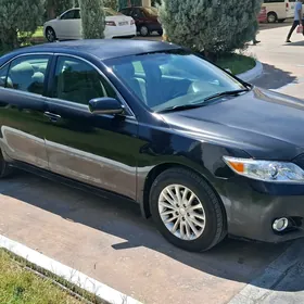 Toyota Camry 2010