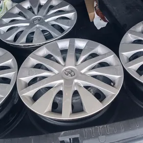 toyota diska, kalpakly 16