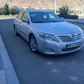 Toyota Camry 2010