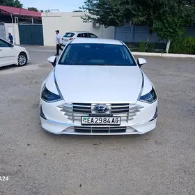 Hyundai Sonata 2021
