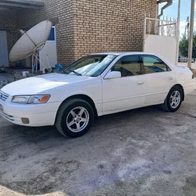 Toyota Camry 1998