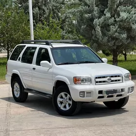 Nissan Pathfinder 2002