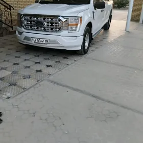 Ford F-150 2021