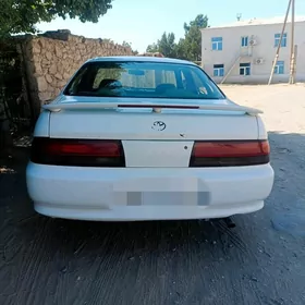 Toyota Cresta 1993